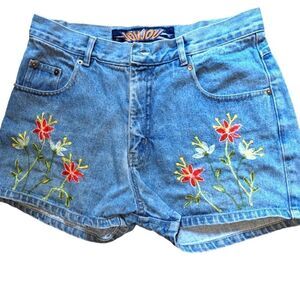 Women's vintage Y2K Jou Jou floral embroidered denim jeans shorts size 7‎